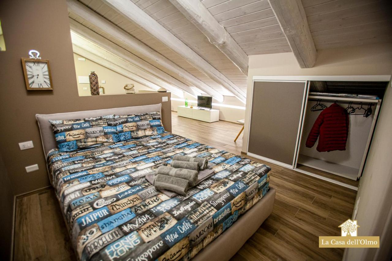 La Casa Dell'Olmo - Suite Apartment كونيو المظهر الخارجي الصورة