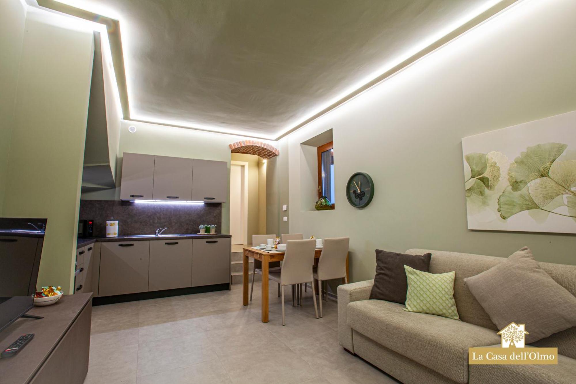 La Casa Dell'Olmo - Suite Apartment كونيو المظهر الخارجي الصورة