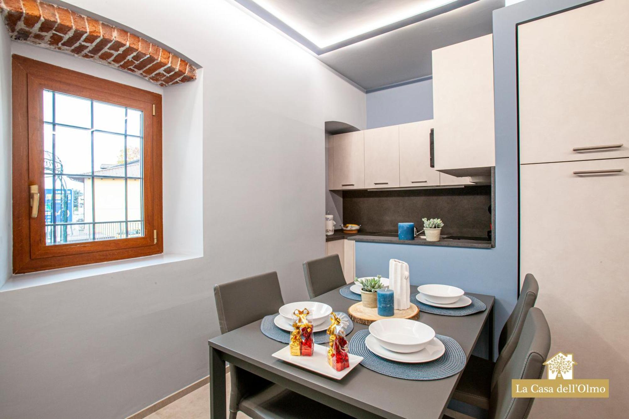 La Casa Dell'Olmo - Suite Apartment كونيو المظهر الخارجي الصورة